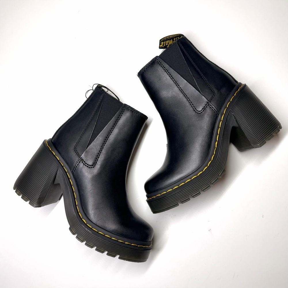 Dr Martens Women’s SPENCE Leather Flared Heel Chelsea Boots Size- 5
